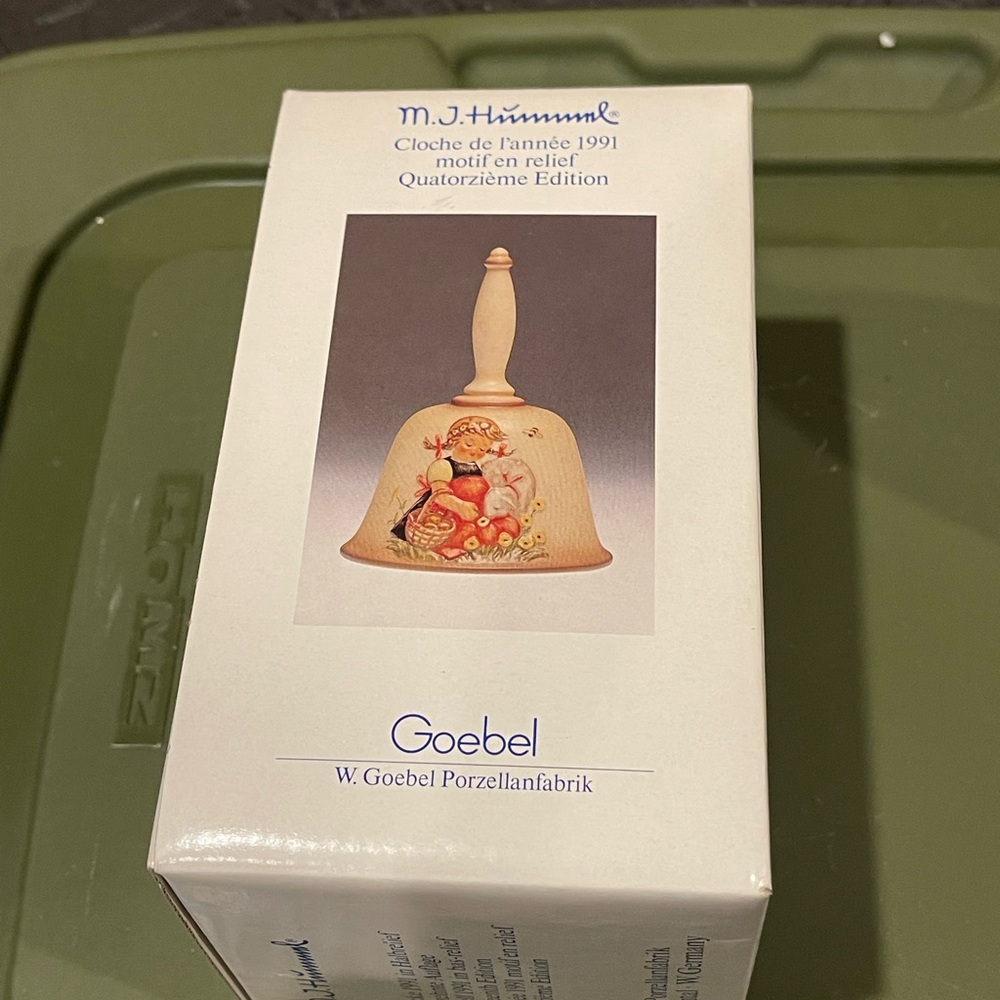 Goebel Hummel Bell with Floral Design 1991 - Cream